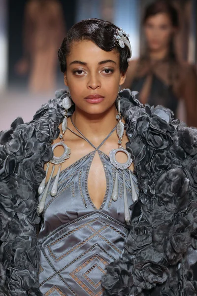 Look 23
